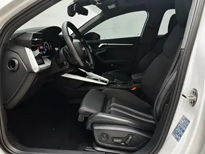 Audi A3 2023, 27300 км, за 142000 CNY - фото 12