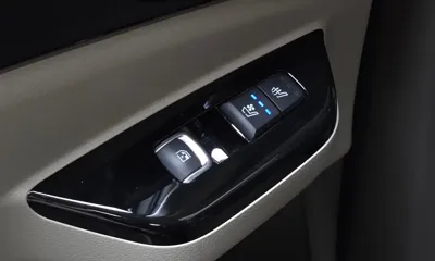 Kia Canival 2023, 44692 км, за 31450000 KRW - фото 30