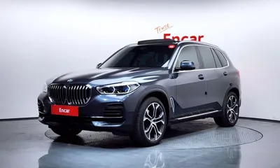 BMW X5 · 2022 год