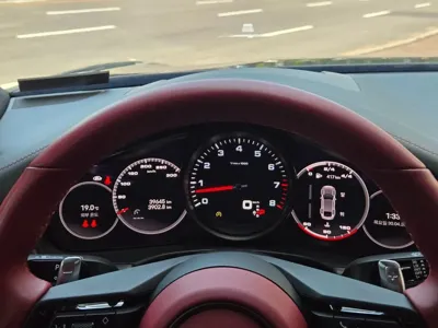 Porsche Panamera 2023, 39900 км, за 126760000 KRW - фото 8