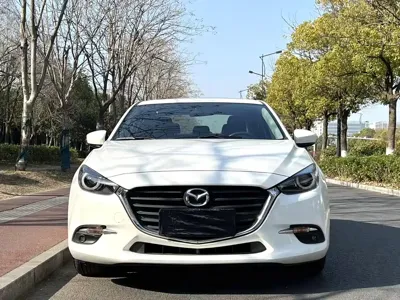 Mazda 3 Axela 2017, 100000 км, за 34900 CNY