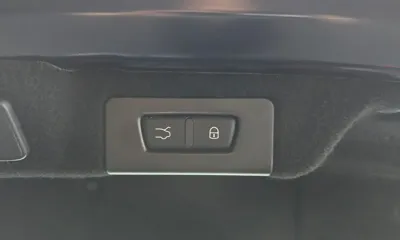 Maserati Quattroporte 2019, 66581 км, за 39990000 KRW - фото 20