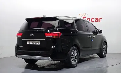 Kia Canival 2018, 129048 км, за 9500000 KRW