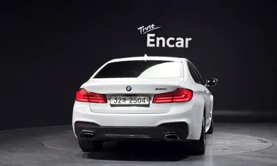 BMW 5-Series 2018, 129090 км, за 23800000 KRW
