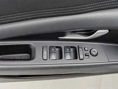 Hyundai Elantra 2021, 49900 км, за 49800 CNY - фото 9