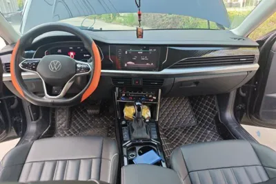 Volkswagen Passat 2023, 62800 км, за 107367.71 CNY - фото 9