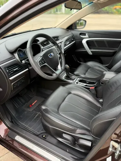Geely Auto Emgrand 2017, 125100 км, за 30108.21 CNY - фото 10