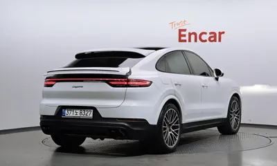 Porsche Cayenne 2023, 25038 км, за 121500000 KRW - фото 2