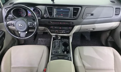 Kia Canival 2015, 130299 км, за 7900000 KRW - фото 7
