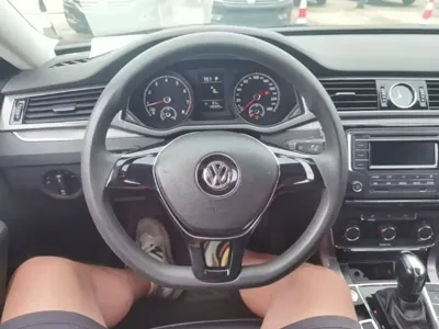 Volkswagen Passat 2019, 137000 км, за 48300 CNY - фото 11