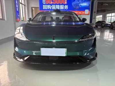 智界 Zhijie S7 2025, 7900 км, за 189800 CNY