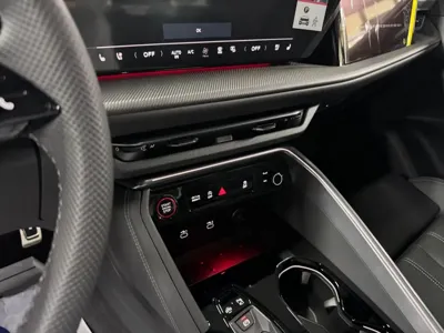 Audi Q5 2025, 17 км, за 87000000 KRW - фото 13