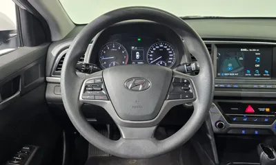 Hyundai Avante 2018, 146289 км, за 9800000 KRW - фото 13
