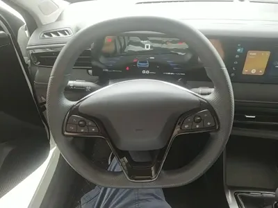 Roewe i5 2023, 2100 км, за 38800 CNY - фото 11