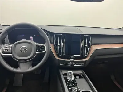 Volvo XC60 2024, 35800 км, за 185000 CNY - фото 10