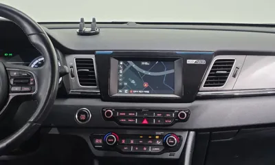 Kia Niro 2018, 149888 км, за 11600000 KRW - фото 16