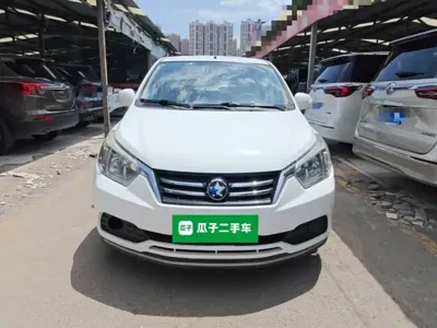 Venucia R50 2017, 79900 км, за 24800 CNY