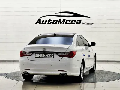 Hyundai Sonata 2012, 163991 км, за 4500000 KRW - фото 3