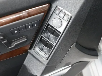 Mercedes-Benz GLK-Class 2010, 83000 км, за 7900000 KRW - фото 12