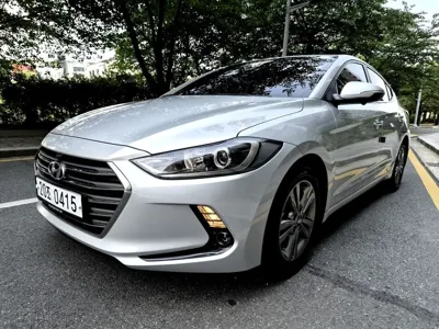 Hyundai Avante 2016, 70766 км, за 10500000 KRW - фото 1