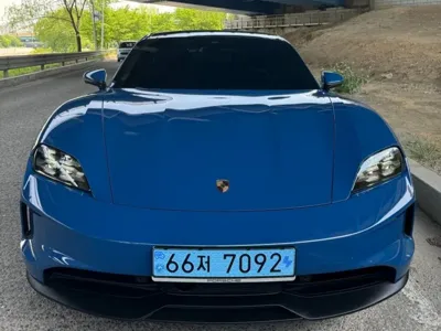 Porsche Taycan 2025, 18500 км, за 144000000 KRW