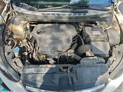 Hyundai Elantra Langdong 2015, 95399 км, за 20299 CNY - фото 16