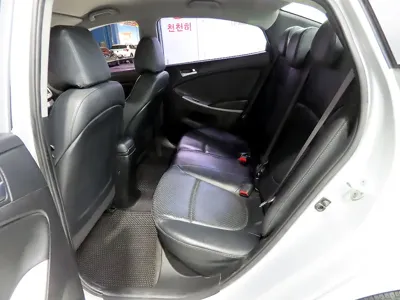 Hyundai Accent 2015, 135929 км, за 4700000 KRW - фото 7