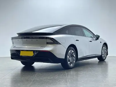 Xpeng P7+ 2025, 24200 км, за 139800 CNY