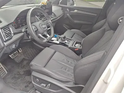 Audi Q5L 2024, 18900 км, за 204000 CNY - фото 9