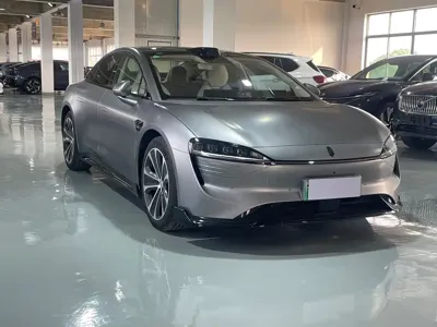 智界 Zhijie S7 2025, 1800 км, за 188800 CNY