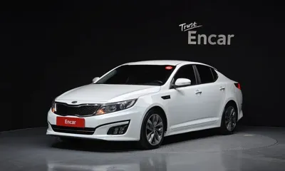 Kia K5 · 2015 год