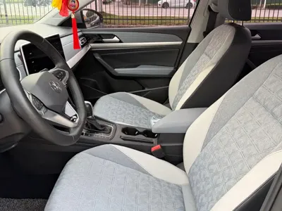 Volkswagen Lavida 2022, 18000 км, за 82000 CNY - фото 10