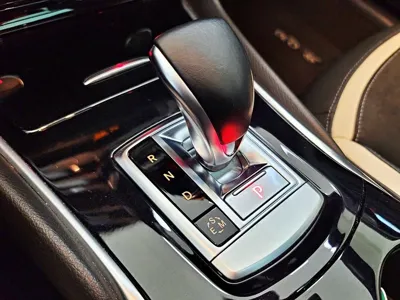 Infiniti Q30 2017, 33000 км, за 12700000 KRW - фото 9