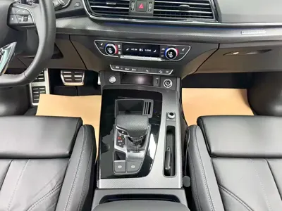 Audi Q5L 2024, 7000 км, за 218500 CNY - фото 18