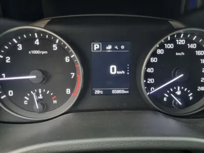 Hyundai Avante 2017, 65844 км, за 10300000 KRW - фото 19
