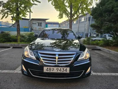 Hyundai Genesis 2014, 187420 км, за 4600000 KRW
