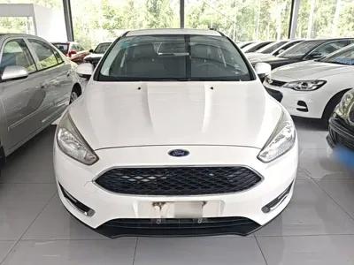 Ford Focus 2017, 63700 км, за 28200 CNY