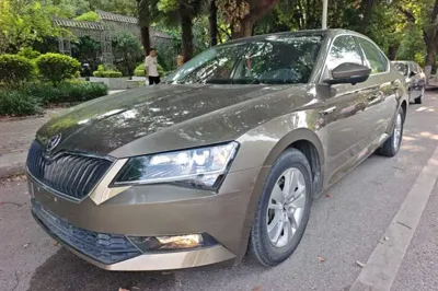 Skoda Superb · 2016 год