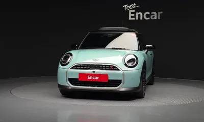 MINI Cooper 2025, 5563 км, за 32900000 KRW