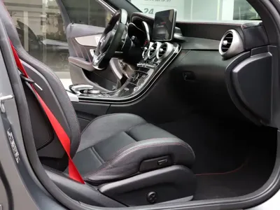 Mercedes-Benz C-Class AMG 2019, 60000 км, за 165799 CNY
