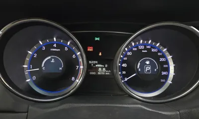 Hyundai Sonata 2011, 80781 км, за 3790000 KRW - фото 8