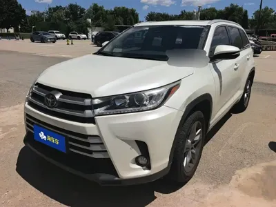 Toyota Highlander · 2018 год