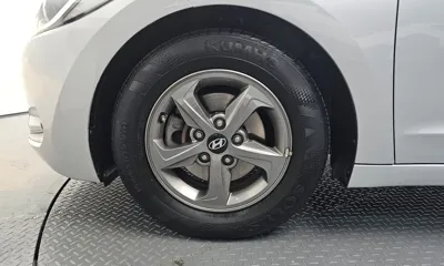 Hyundai Avante 2017, 145976 км, за 8900000 KRW - фото 5