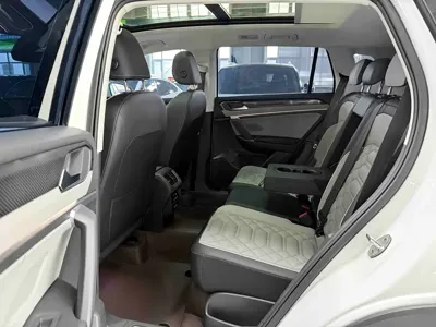 Volkswagen Tayron 2023, 43099 км, за 179000 CNY - фото 15