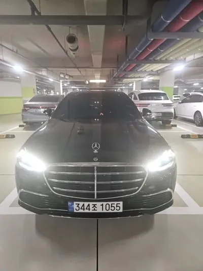 Mercedes-Benz S-Class · 2022 год