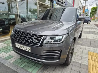 Land Rover Range Rover · 2018 год