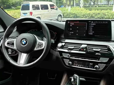 BMW 6 Series GT 2023, 46400 км, за 289800 CNY - фото 13