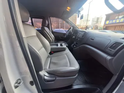 Hyundai Starex 2017, 76000 км, за 12900000 KRW - фото 8