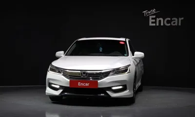 Honda Accord 2017, 72272 км, за 11500000 KRW