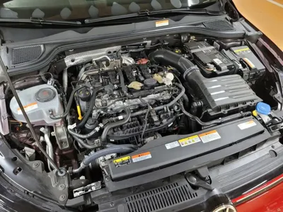 Volkswagen Golf 2023, 2100 км, за 44500000 KRW - фото 6